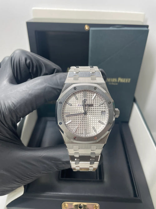 Audemars Piguet (Quartz)